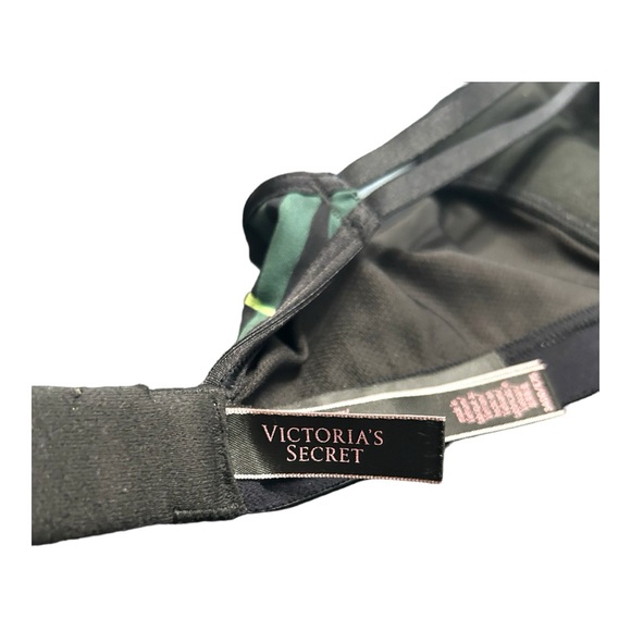 Victoria’s Secret cross cross strap sport bra - Picture 3 of 4